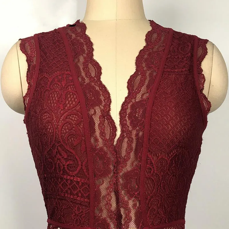 Sexy Ladies' Sleeveless V-neck Hollow-Out Lace Bodysuit