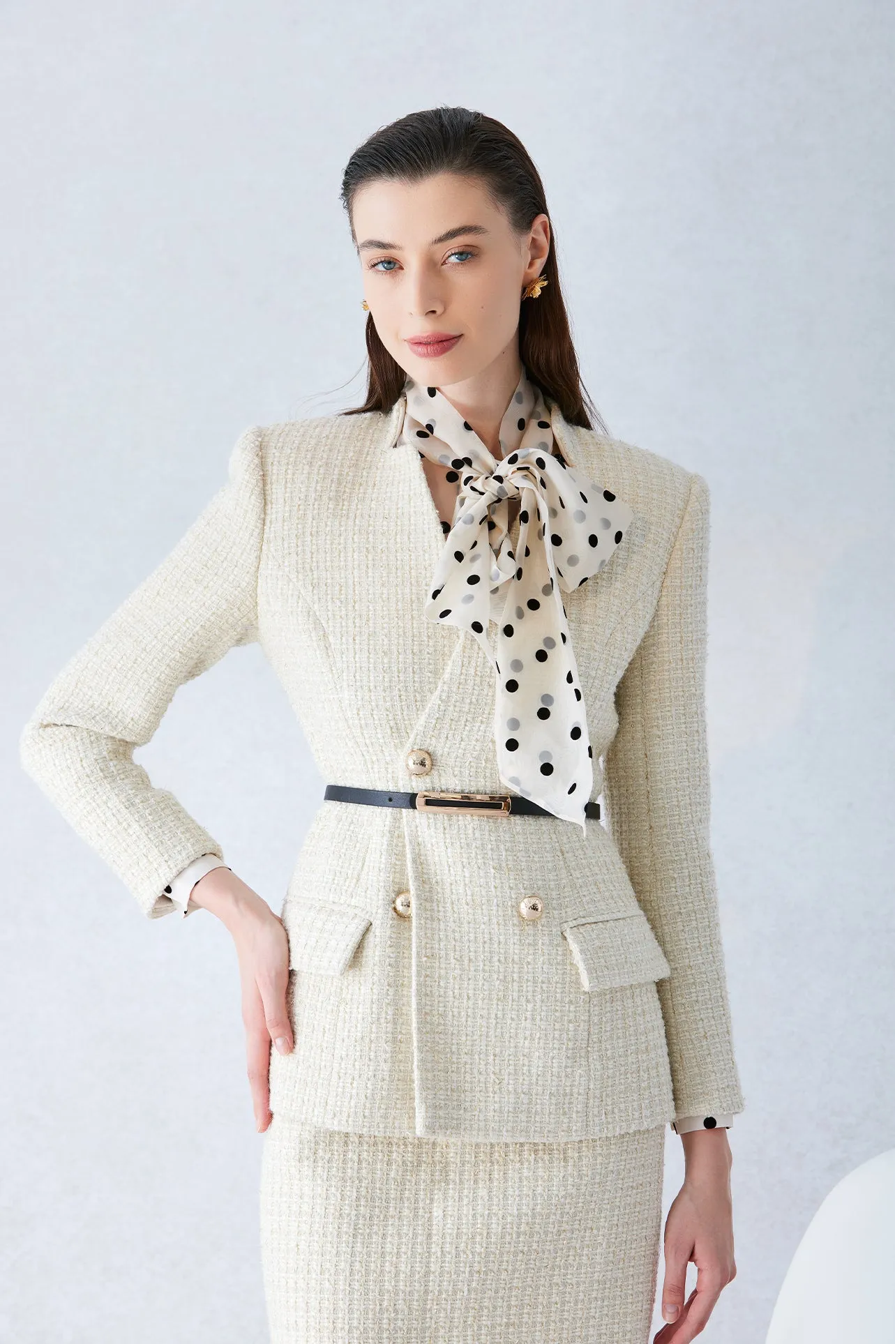 TAILORED TWEED JACKET IN WHITE