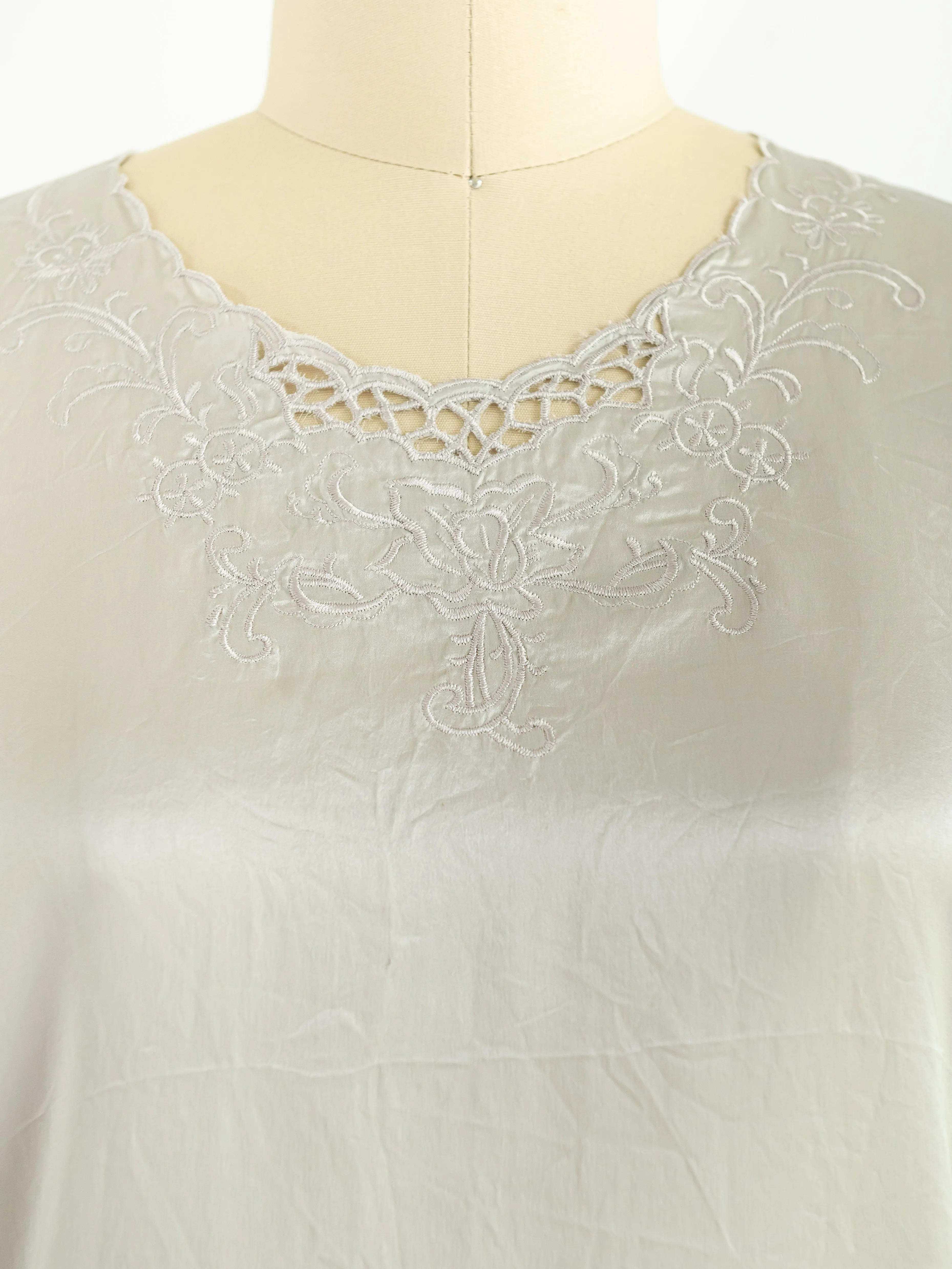 Vintage Eyelet Detail Short Sleeved Silk Blouse